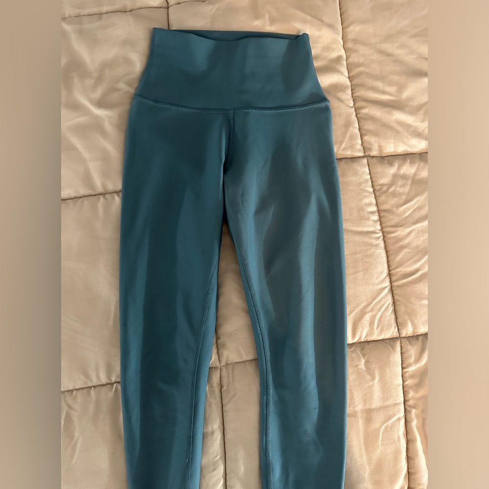 ALO High-Waist Airlift Leggings
